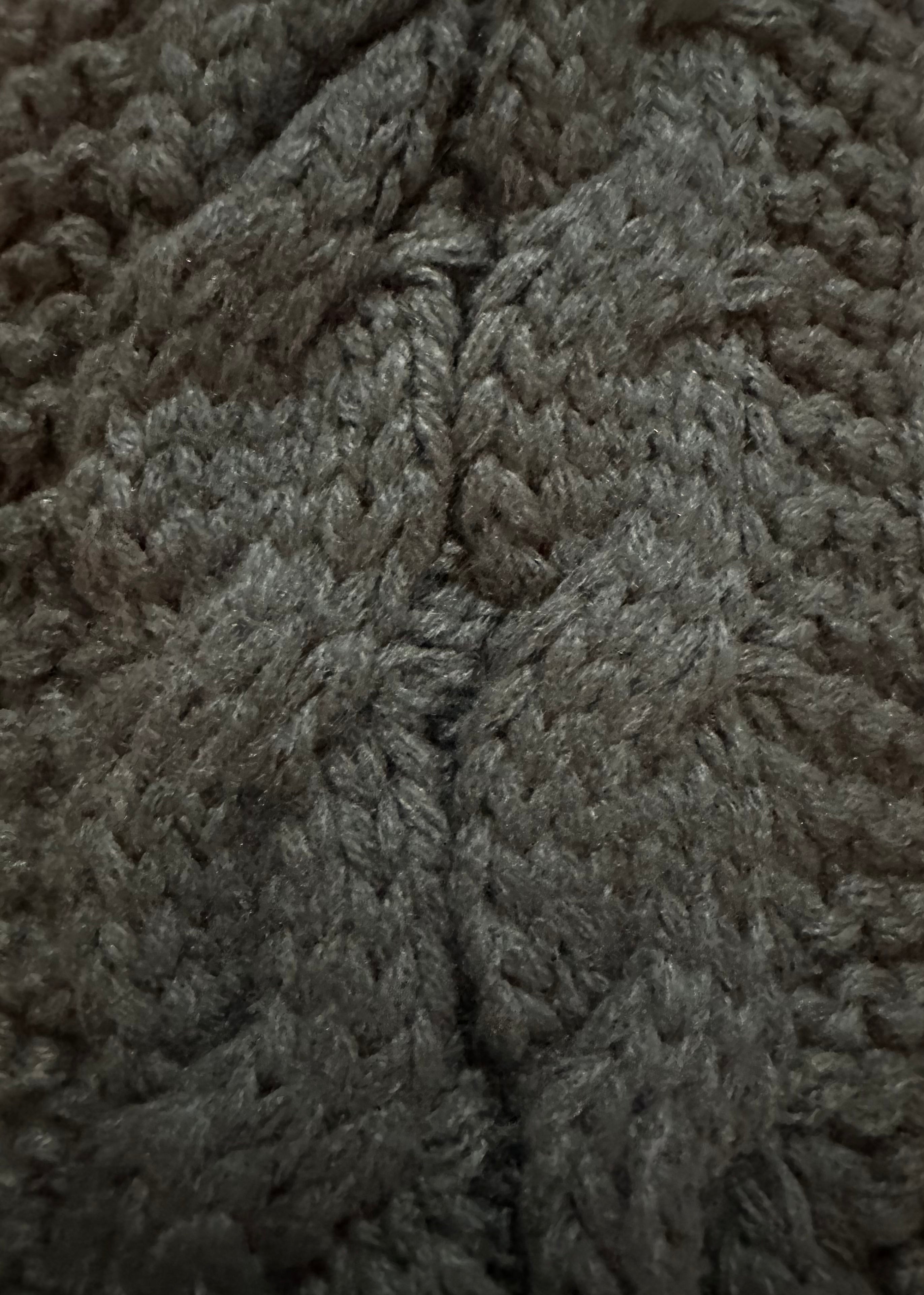 Chunky cable knit head band